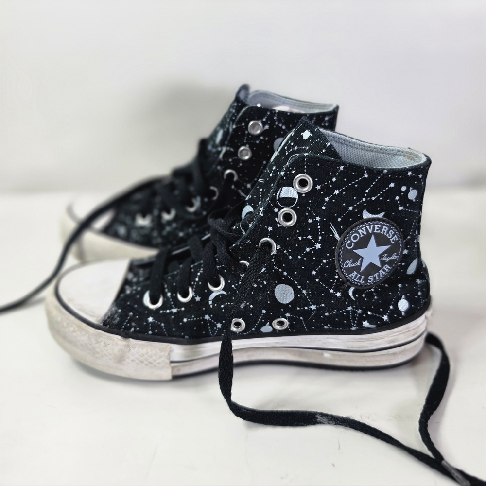 Converse Chuck Taylor All Star Junior High Top Sz 2 Black Constellations 372117F